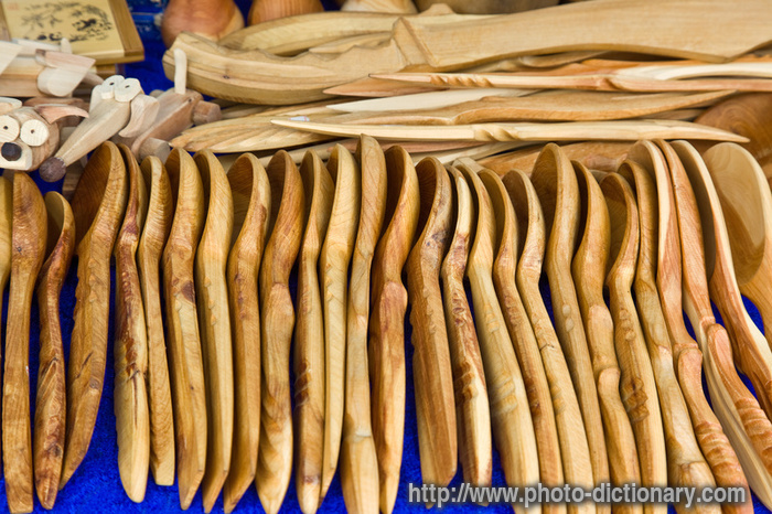 market spoons - photo/picture definition - market spoons word and phrase image