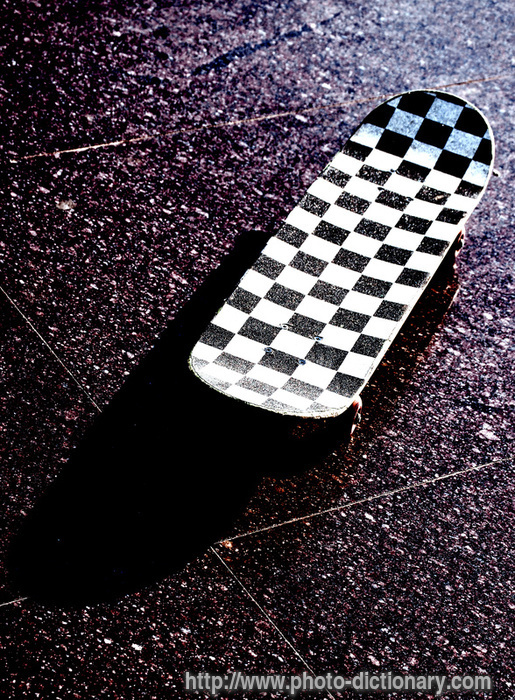 skateboard - photo/picture definition - skateboard word and phrase image