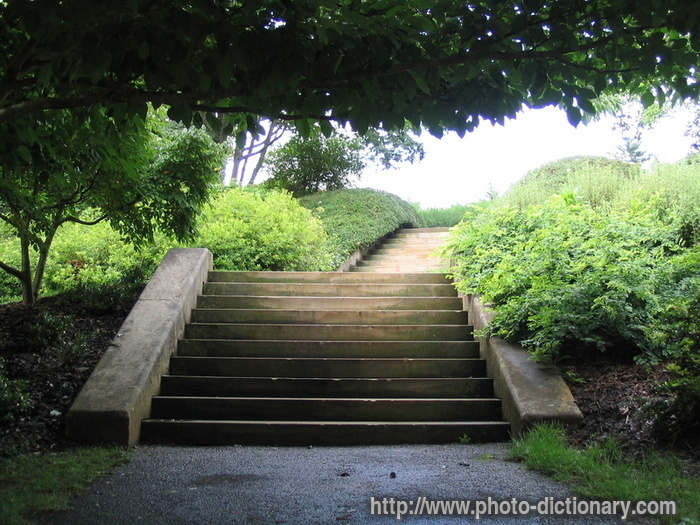 stairs - photo/picture definition - stairs word and phrase image