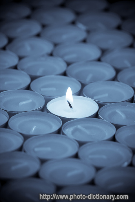 candles - photo/picture definition - candles word and phrase image