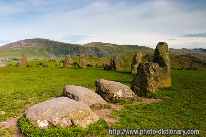 stone circle - photo/picture definition - stone circle word and phrase image