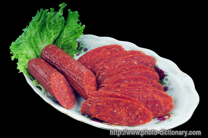 pepperoni - photo/picture definition - pepperoni word and phrase image