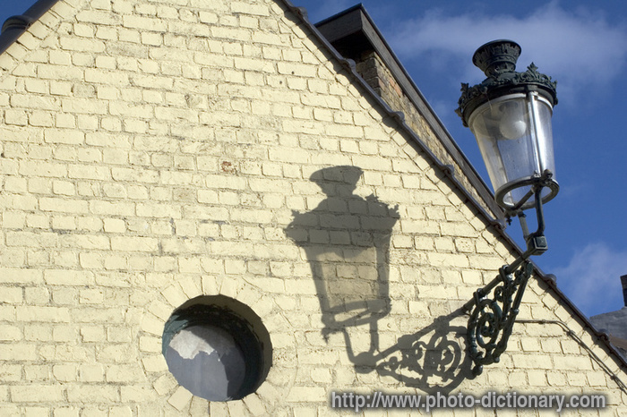 house lamp - photo/picture definition - house lamp word and phrase image