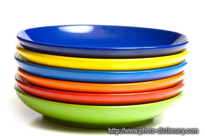 saucers - photo/picture definition - saucers word and phrase image