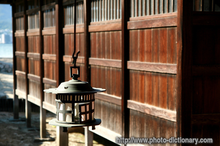 Japanese shrine - photo/picture definition - Japanese shrine word and phrase image
