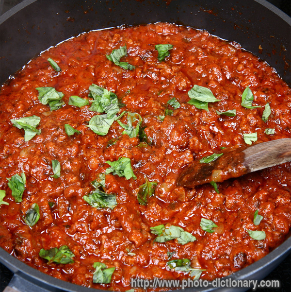 spaghetti bolognese sauce - photo/picture definition - spaghetti bolognese sauce word and phrase image