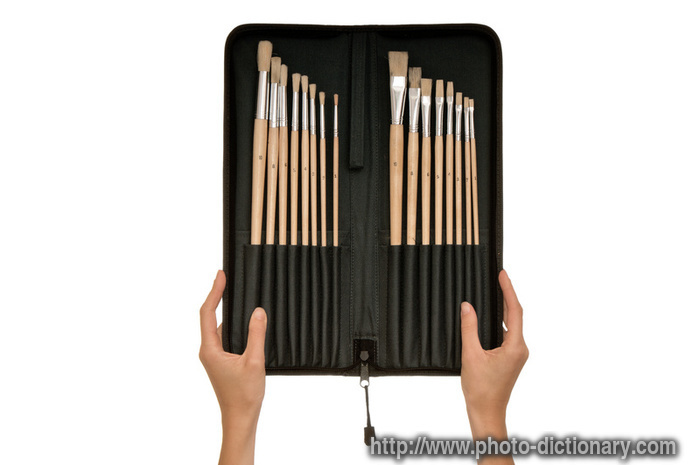 set of brushes - photo/picture definition - set of brushes word and phrase image
