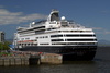 luxury liner - photo/picture definition - luxury liner word and phrase image